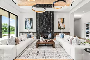 8100 N 64th Pl, Paradise Valley, AZ 85253 - Photo 5