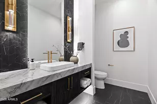 8100 N 64th Pl, Paradise Valley, AZ 85253 - Photo 29