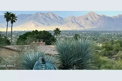 8219 N Charles Drive, Paradise Valley, AZ 85253 - Photo 3