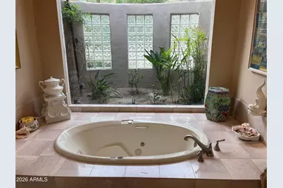 8219 N Charles Drive, Paradise Valley, AZ 85253 - Photo 23