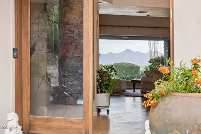 8219 N Charles Drive, Paradise Valley, AZ 85253 - Photo 11