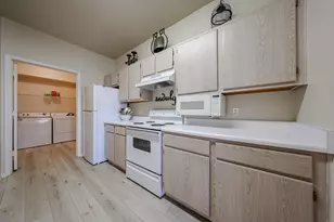 3236 E Chandler Blvd, Phoenix, AZ 85048 - Photo 9