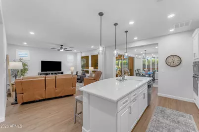 429 E Veterans Way, Queen Creek, AZ 85140 - Photo 19