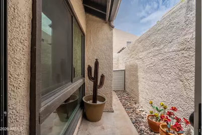 2810 N 61st Place, Scottsdale, AZ 85257 - Photo 25