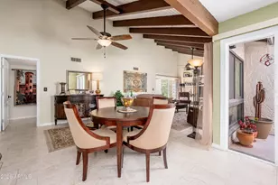 2810 N 61st Pl, Scottsdale, AZ 85257 - Photo 11