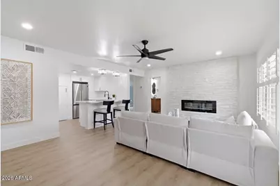 2218 E Sunnyside Drive, Phoenix, AZ 85028 - Photo 37