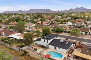 2218 E Sunnyside Dr, Phoenix, AZ 85028 - Photo 63