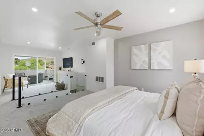 2218 E Sunnyside Drive, Phoenix, AZ 85028 - Photo 21