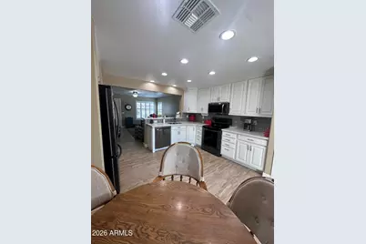 33002 N Sandstone Drive, San Tan Valley, AZ 85143 - Photo 7