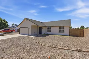 126 N Cottonwood St, Chandler, AZ 85225 - Photo 5