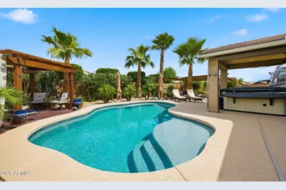18406 W Highland Avenue, Goodyear, AZ 85395 - Photo 37