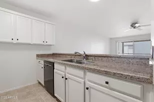 18624 N 93rd Ave, Peoria, AZ 85382 - Photo 13
