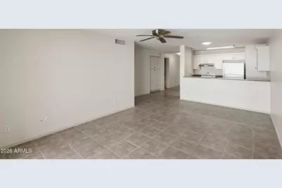 18624 N 93rd Avenue, Peoria, AZ 85382 - Photo 3