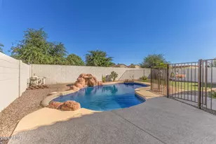 18903 N Shelby Dr, Maricopa, AZ 85138 - Photo 7