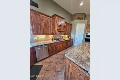 1428 E Breezy Court, Phoenix, AZ 85086 - Photo 17