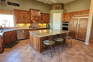 1428 E Breezy Ct, Phoenix, AZ 85086 - Photo 19