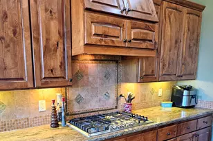 1428 E Breezy Ct, Phoenix, AZ 85086 - Photo 13