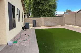 2720 E Hulet Dr, Chandler, AZ 85225 - Photo 35