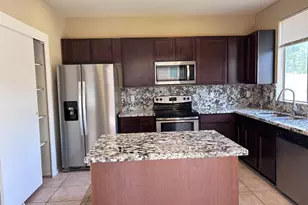 2720 E Hulet Dr, Chandler, AZ 85225 - Photo 3