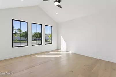 4206 E Whitton Avenue, Phoenix, AZ 85018 - Photo 19