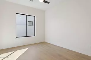 4206 E Whitton Ave, Phoenix, AZ 85018 - Photo 31