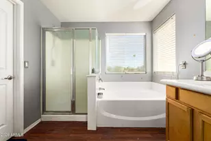 1917 W Burgess Ln, Phoenix, AZ 85041 - Photo 7