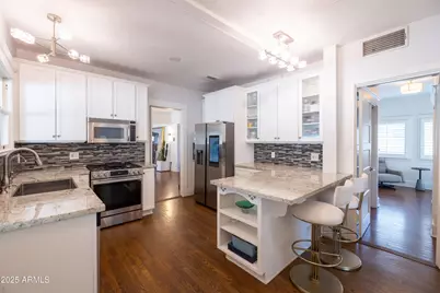 70 W Lynwood Street, Phoenix, AZ 85003 - Photo 19