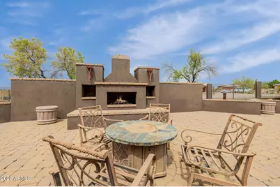 10433 W Mariposa Grande --, Peoria, AZ 85383 - Photo 11