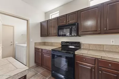 17850 N Navarro Court, Surprise, AZ 85374 - Photo 9