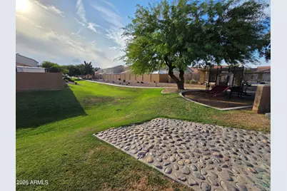 7011 W Mercer Lane, Peoria, AZ 85345 - Photo 35