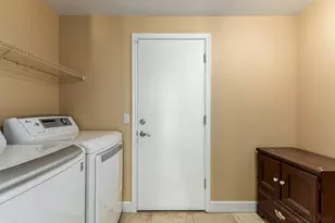 10441 E Hillery Dr, Scottsdale, AZ 85255 - Photo 19