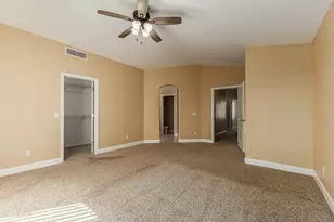 10441 E Hillery Dr, Scottsdale, AZ 85255 - Photo 25