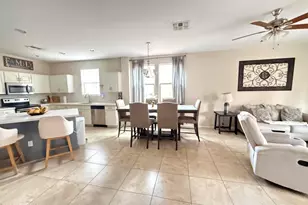 3113 W Dunbar Dr, Phoenix, AZ 85041 - Photo 9