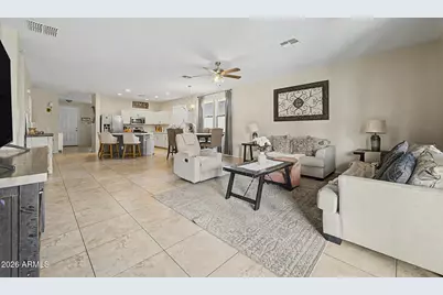 3113 W Dunbar Drive, Phoenix, AZ 85041 - Photo 9