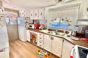 10540 E Apache Trail, Apache Junction, AZ 85120 - Photo 5