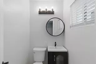 6622 W Peck Dr, Glendale, AZ 85301 - Photo 15