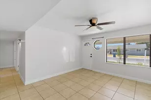 6622 W Peck Dr, Glendale, AZ 85301 - Photo 3