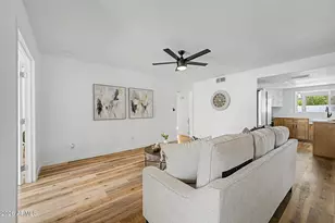 807 W Naranja Ave, Mesa, AZ 85210 - Photo 5