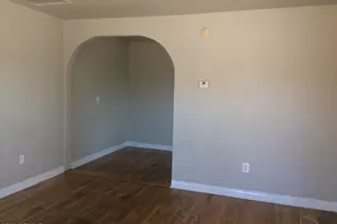 1110 E Coronado Rd, Phoenix, AZ 85006 - Photo 5