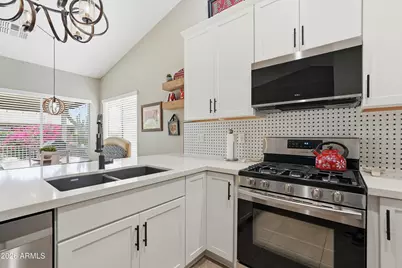 8946 E Minnesota Avenue, Sun Lakes, AZ 85248 - Photo 11