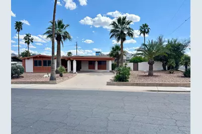 2601 E Cinnabar Avenue, Phoenix, AZ 85028 - Photo 1