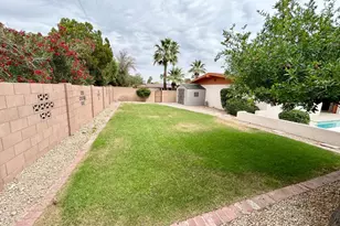 2601 E Cinnabar Ave, Phoenix, AZ 85028 - Photo 39