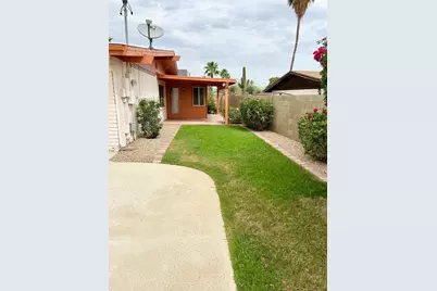 2601 E Cinnabar Avenue, Phoenix, AZ 85028 - Photo 31