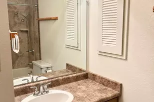 2601 E Cinnabar Ave, Phoenix, AZ 85028 - Photo 15