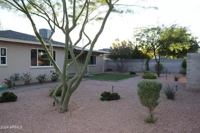6702 E Almeria Road, Scottsdale, AZ 85257 - Photo 21