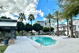 2264 E Huntington Dr, Phoenix, AZ 85040 - Photo 29