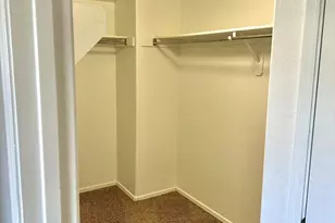 2264 E Huntington Dr, Phoenix, AZ 85040 - Photo 17