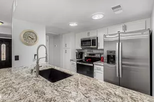 7811 E Parkview Dr, Mesa, AZ 85208 - Photo 11