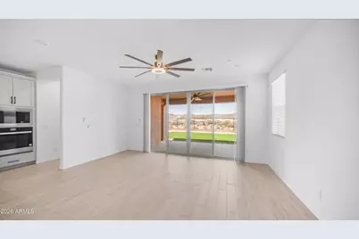 13362 W Eagle Feather Road, Peoria, AZ 85383 - Photo 5