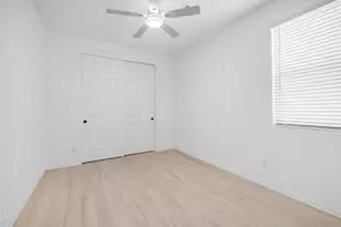 13362 W Eagle Feather Rd, Peoria, AZ 85383 - Photo 23